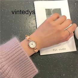 Fashion Watch Quartz High Precision French Female Students Watch Korean Version Simple Waterproof Fashion Trend Small Fresh Versatile Dial