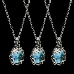 Pendant Necklaces Vintage Silver Colour Natural Stone Necklace Women Girls Gothic Prom Moonstones Floral Cocktail Party Jewellery