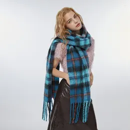 Scarves 2023 20% Wool Women's Scarf Small Market Sheep Blended Contrast Plaid Couple For Cold Protection Warm Tassel Shawl