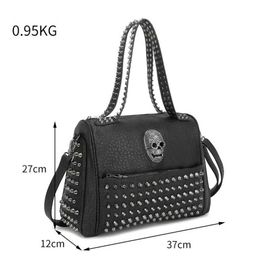 2023 New Metal Rivet Skull Head Punk Heavy Industry Black Women's Large Capacity Handbag One Shoulder Crossbody Bag 231114