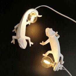 Night Lights lizard wall lamp Nordic LED Resin Animal chameleon Night light Bedside lamp living room Home decor Lighting luminaire Q231114