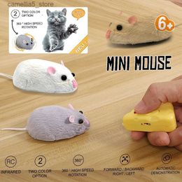 Electric/RC Animals Wireless Remote Control Mouse Fluffy Electronic Mouse Toys Emulation Toys Rat for Cat Dog mini Rat Tricky Toy Q231114