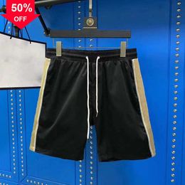 Shorts 2024 Mens Designers Summer Men Beach Pants Casual Designer Short Fashion Quick Drying Black and White Asian SizeS to 2XL Size