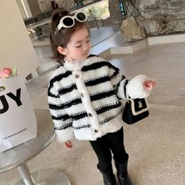 Jackets Baby Girls Stripe Coats Warm Plush Children Autumn Winter Kids Casual Clothing Princess Outerwear 2-8 Years Costumes