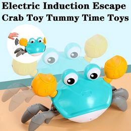 Electric/RC Animals Electric Crab Dancing Crab Toy Baby Tummy Time Moving Toys Run Away Rechargeable Musical Automatically Avoid Obstacles 230414