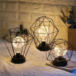 Night Lights Creative Iron Table Lamp Hollow Geometric Diamond Shape Reading Lamp Vintage LED Night Lamp For Bedroom Bedside Desk Night Light Q231114