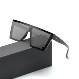 Sunglasses 2023 Oversized Women Square Flat Top Rivet Gradient Lens Big Frame Sun Glasses Female Men Vintage Mirror Shades