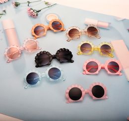 Kids Sunglasses Sunflower Shell Jelly Sun Glasses Cute Designer Fashion Sunscreen Summer Street Eye Glasses Party Sun Shades Beach Travel Eyeglasses Eyewear BC611