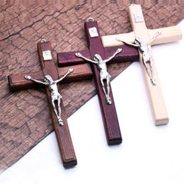 Pendant Necklaces 1PC Soild Wooden Cross Zinc Alloy Jesus Catholic Church Ornaments Wall Mounted Crosses Necklace