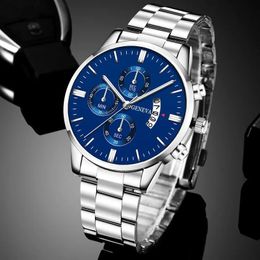 Wristwatches Luxury Fashion Mens Watches Silver Stainless Steel Quartz Wrist Watch Men Business Male Calendar Clock Reloj Hombre 231114