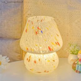 Table Lamps Glass LED Table Lamp Style Striped Lamp Desk for Bedroom Bedside Lamp Home Decor Cute Mini Holiday Gifts R231114