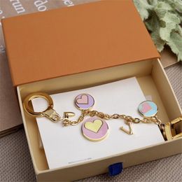 Chain Style Keychain Gold Key Buckle Classic Letter Shape High Quality Stylish Keychains Bag Ornaments