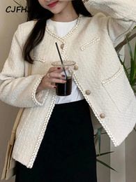 Womens Wool Blends CJFHJE O Neck Black Tweed Jackets Women Autumn Fashion Vintage Button Up Coat Casual Long Sleeve Elegant Beige Jacket 231113