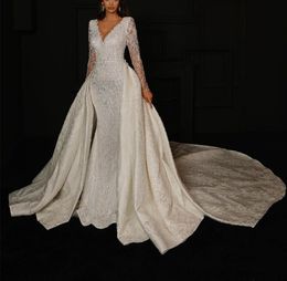 Elegant Mermaid Wedding Dresses Long Sleeves V Neck Appliques Sequins Ruffles 3D Lace Detachable Train Floor Length Plus Size Bridal Gowns Custom Made abiti da sposa