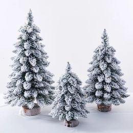 Christmas Decorations Artificial Christmas Tree Nordic Flocking Year Decoration Door Wall Ornaments Souvenirs Scenes Desktop Decor Table Ornaments 231113