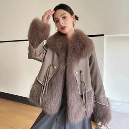 Women's Fur Faux Women Real Coat Autumn Winter Fashion Embroidery Doublefaced Patchwork Sheepskin Filled With Goose Down Jacket 231115