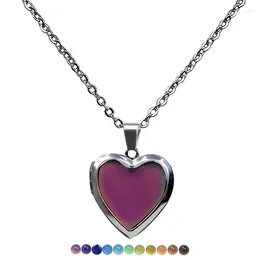 Pendant Necklaces Personalised Heart Po Box Necklace For Women Warm Change Colour Love Charm Collarbone Chain Ladies Fashion Jewellery