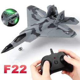 Aircraft Modle SIynhoo RC Plane F22 Raptor Model Toy Aeroplane Glider 2 Channels 24 GHz Remote Control Easy To Fly Jet 231114