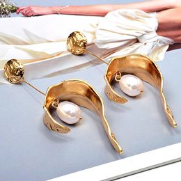 Dangle Earrings Wholesale Simulated Pearl Gold Colour Metal Long Drop High-Quality Jewellery Accessories For Women Fashion Bijoux