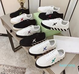 2023 Sneakers Runway Outfit Platform Wedegs Mens Flats Loafers hombre