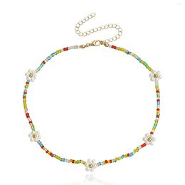 Choker European American Bohemian Colourful Transparent Rice Bead Chokers Woven Flower Necklace Womens Daily Party Jewellery Gift