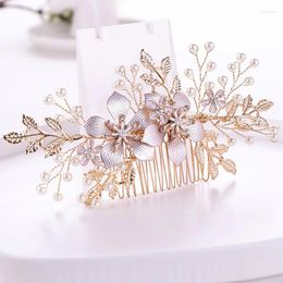 Hair Clips Women Vintage Style Fashion Comb Bride Wedding Rhinestone Jewelry Ladies Delicate Simulation Pearl Accessories