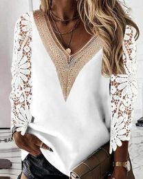 Women's T Shirts Spring Women V-Neck Top Crochet Lace Patch Design Europe & America Casual Tee 2023 Summer Women's Daily Fashion