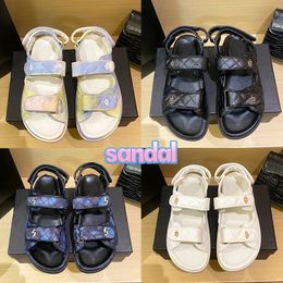 With Box cnel sandals 22SS Interlocking Straps Quilted Flat Sandals multi-color fabric white black leather chain inter locking beach slippers luxurys womens slides