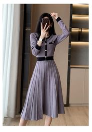Casual Dresses High Quality Elegant Autumn Pleated Midi Dress New Fashion Women O Neck Long Sleeve Knitted Hit Colour Pearl Button Sweater Dress 2023
