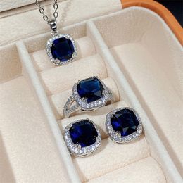 New Classic Blue CZ Zircon Square Pendant Necklaces For Women Wedding Bride Geometric Gemstone Necklace Desinger Jewelry