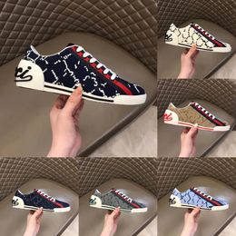 Designer Tennis shoes Mens Shoes Fashion Breathable Men Casual Shoes Low-top Retro Letter Embroidery Sneakers Classic flats Outdoor shoes