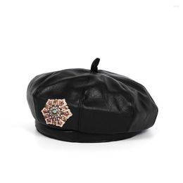 Berets Pu Leather Beret Rhinestone Sun Rays French Artist Warm Beanie Hat Female Women Fashion Cap Solid Colour Ladies All-Match