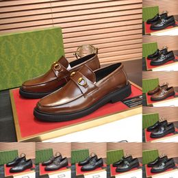 16MODELO Sapatos masculinos de couro de designer, sapatos sociais luxuosos, lazer britânico, couro envernizado brilhante, retrô polido, sapatos pontiagudos de pés largos