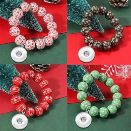 Charm Bracelets 5 Pieces/lot Christmas Snowflake Snowman Handmade Wood 18mm Snap Button Bracelet For Boys Girls Gift SF2276