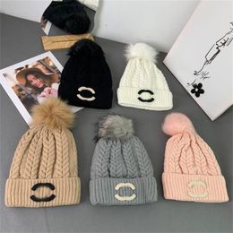 Women Men Beanie Fashion Designer Hats Autumn Winter Thermal Skiing Knitted Caps Brand Bonnet Plaid Skull Hats Luxury Warm Cap