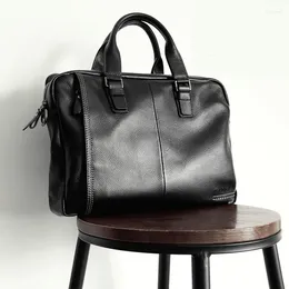 Briefcases 2023 Natural Cowskin Genuine Leather Men's Briefcase Fashion Large Capacity Business Bag Black Shoulder Laptop