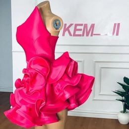 Hot Pink Fuchsia Short evening Dresses 2023 Strapless Ruffles Skirt Cocktail Club prom occasion Graduation Gowns