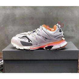 Dress Shoes Designer Led Track 3 3.0 Shoe Men Women Sneakers Triple Black White Pink Blue Orange Yellow Green Tess.s. Gomma Sneaker Tracks Sports1