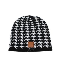 Carhart Beanie Designer Top Quality Hat Black Women Couple Street Dance Hip Hop Check Leopard Print Cold Hat Men Ladies Trendy Warm Woolen Hat Headband