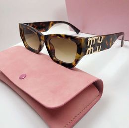 fashion sunglasses mu womens sunglasses personality Mirror leg metal large letter design multicolor Brand glasses factory outlet Promotional special22