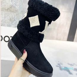 Designer boots Letter Lamb Hair Short Boots Thickened Snow Boots Women's New Fashionable