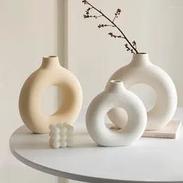 Vases Nordic Style Ceramic Material Doughnut Appearance Art Vase Living Room Office Dry Flower Ware High-grade Wine Cabinet Decoration