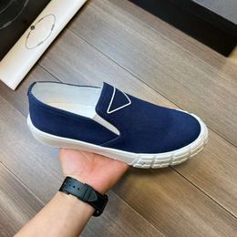 Famous Men Casual Shoes FLY BLOCK Rubber Bottom Running Sneakers Italy Delicate Elasticated Low Tops Leather Designer Breathable Casuals Athletic Shoes Box EU 38-45