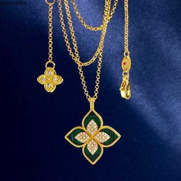 New Arrive Four Leaf Clover Necklaces Designer Jewelry Gold Silver Mother of Pearl Green Flower Necklace Link Chain Womens Gift