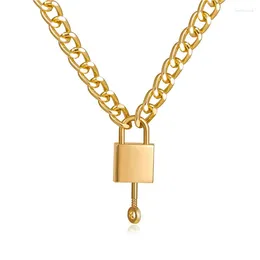 Pendant Necklaces Punk Choker Lock Key Necklace Layered Chain On The Neck With Jewellery Padlock For Women Gift