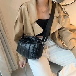 Shoulder Bags Luxury Space Bags For Women 2023 Winter Crossbody Down Bag Designer Wide Strap Messenger Packcatlin_fashion_bags