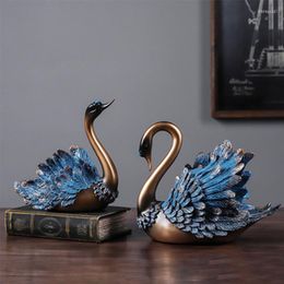 Decorative Figurines European-style Swan Resin Crafts Abstract Statue Decoration Living Room Desktop Retro Animal