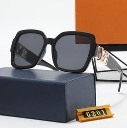 Designer Sunglasses Summer Beach Glasses Fashion Full Frame Sunglasses for Men and Women Two Styles