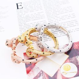 18k bangle bracelet for women gold silver trendy womens men friendship bracelets leopard infinity Luxury designer jewelry Party Wedding gifts Birthday cool sale