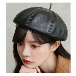 Berets Spring/Winter Real Leather Beret Hat Women Fashion European Pumpkin Painter Caps Female Black/Coffee Go Shopping